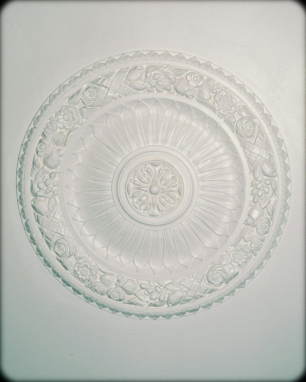 Transform your space with stunning plaster ceiling roses